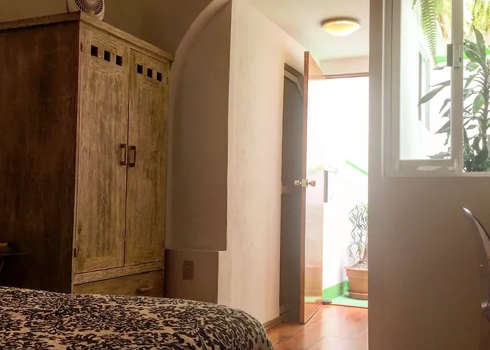 Condesa Rooms&studios Bed and breakfast