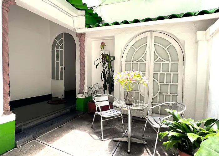 Condesa Rooms&studios 3*